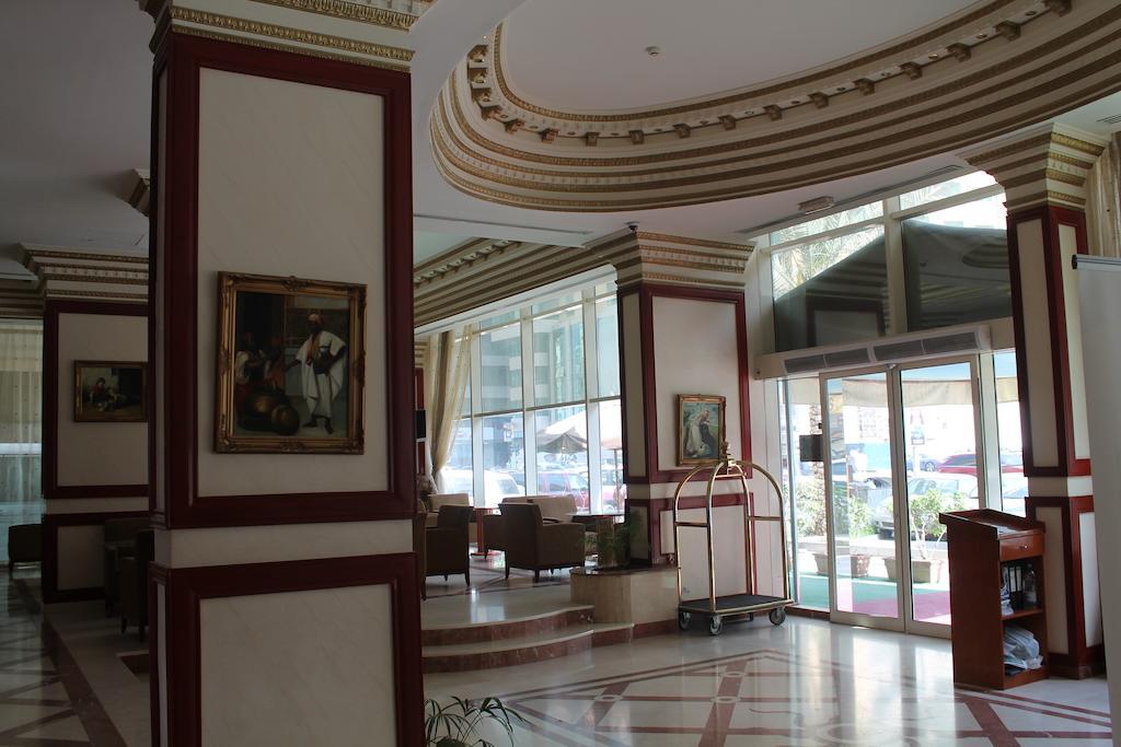 Emirates Palace Hotel Suites 샤르자 외부 사진